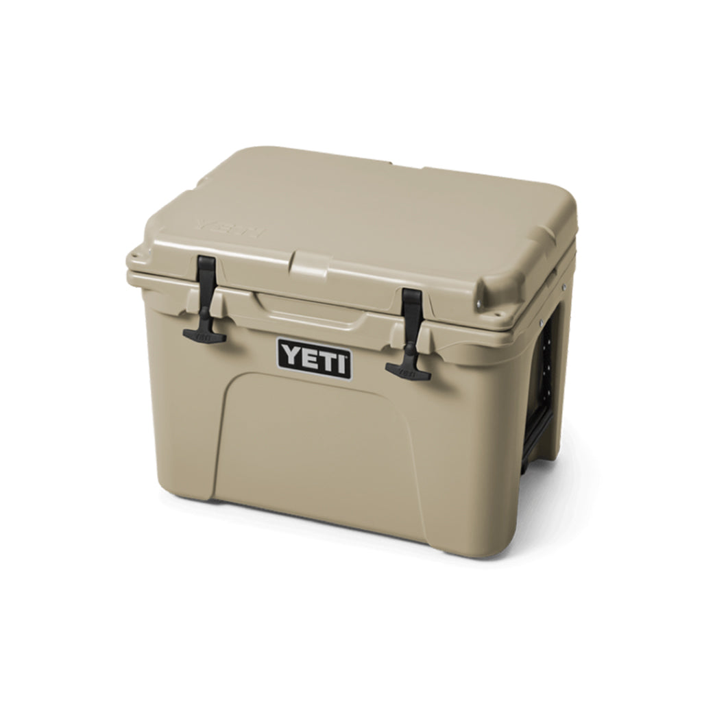 Tundra® 35 Cool Box